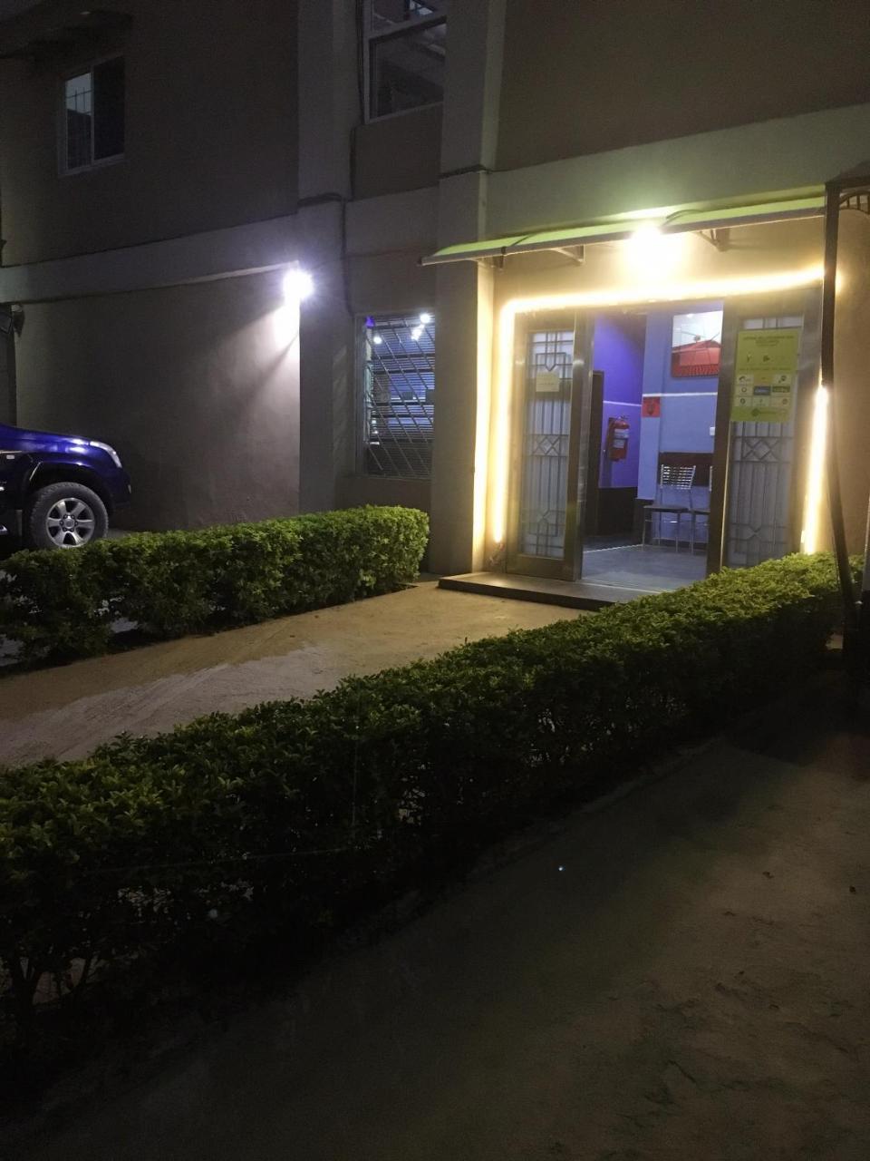 Crown Palace Inn Lusaka Exterior foto